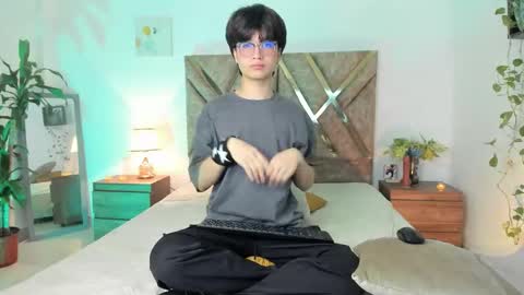 Kai online show from March 24, 11:19 pm