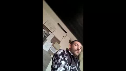          online show from December 17, 8:54 am