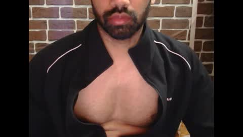 Snapshot of kaku69696 chatting on January 7, 5:45 am Vicky online show from January 7, 5:45 am