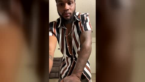 kane22659 online show from May 16, 7:38 am