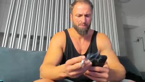 Snapshot of kanegriffin26 chatting on October 16, 3:42 pm Kane OF strongkane online show from October 16, 3:42 pm