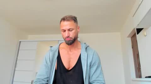 Snapshot of kanegriffin26 chatting on February 8, 1:01 pm Kane OF strongkane online show from February 8, 1:01 pm