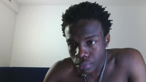 Karrin909 online show from April 5, 7:32 pm