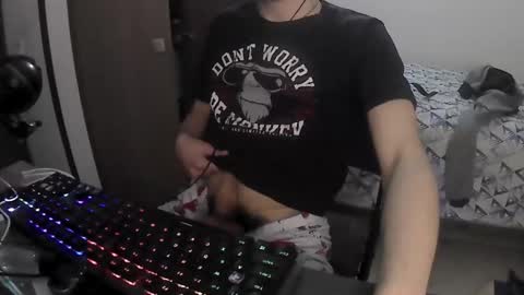 Snapshot of kassey12 chatting on February 16, 4:31 am AndyFuck online show from February 16, 4:31 am