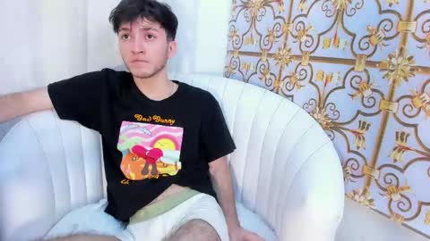 kavencastro online show from May 15, 3:26 am