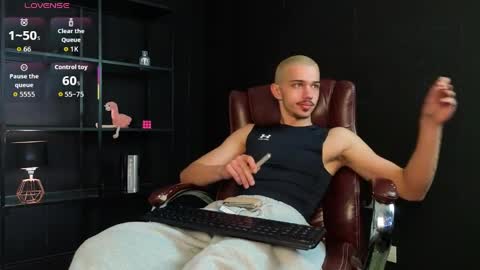 KaydenDrew online show from March 26, 9:57 am