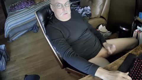 kbuum68 online show from January 15, 5:26 pm