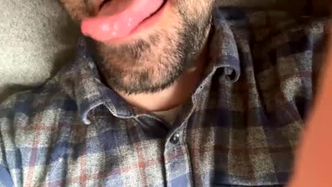 keepquietj online show from March 3, 1:07 am