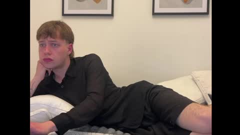 keifakr online show from March 15, 9:43 pm