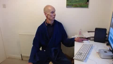 Keith online show from April 13, 6:52 pm