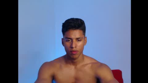 Snapshot of ken__owensx chatting on February 20, 6:39 am ken__owensx online show from February 20, 6:39 am