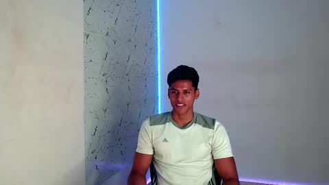 Snapshot of ken__owensx chatting on September 24, 2:59 pm ken__owensx online show from September 24, 2:59 pm