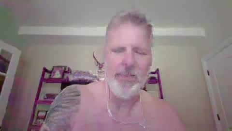 kevin_1171 online show from July 9, 5:49 pm