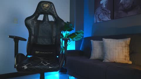 kevin montoya online show from November 10, 2:33 pm