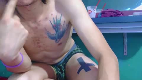 kevincloudin94p online show from May 18, 2:30 am