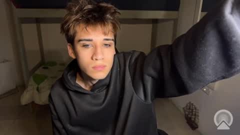 kevonly online show from April 6, 10:16 am