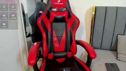 sebastian online show from June 12, 11:46 pm