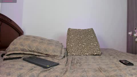 kevin and ottis online show from April 10, 1:45 am