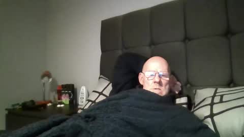Snapshot of kevlooking4sez chatting on January 19, 11:21 pm kevlooking4sez online show from January 19, 11:21 pm