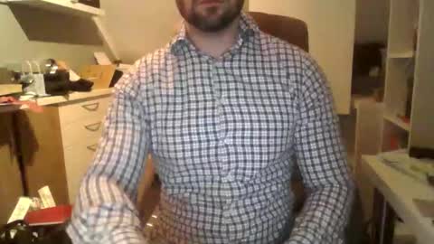 kevnordgermany2 online show from December 22, 10:51 pm