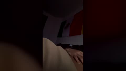 key2skinny online show from April 3, 4:48 pm