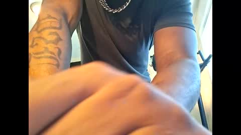 Keybump online show from April 14, 2:49 pm