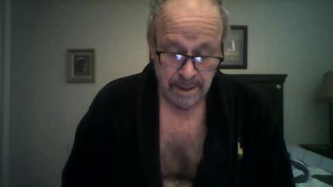 Snapshot of kfries chatting on December 28, 3:48 pm Kent online show from December 28, 3:48 pm