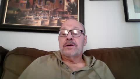 Snapshot of kfries chatting on October 5, 4:44 pm Kent online show from October 5, 4:44 pm