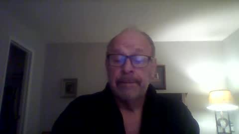 Snapshot of kfries chatting on December 3, 11:32 am Kent online show from December 3, 11:32 am