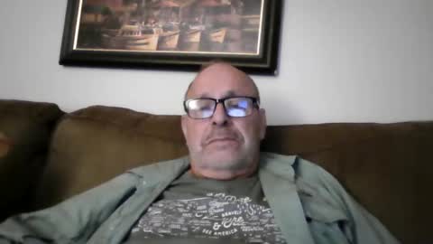 Snapshot of kfries chatting on September 25, 2:21 am Kent online show from September 25, 2:21 am