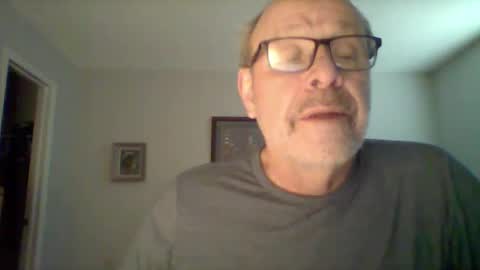Snapshot of kfries chatting on February 14, 4:41 pm Kent online show from February 14, 4:41 pm