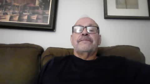 Snapshot of kfries chatting on September 23, 10:42 pm Kent online show from September 23, 10:42 pm