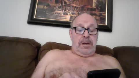Snapshot of kfries chatting on October 1, 2:43 pm Kent online show from October 1, 2:43 pm