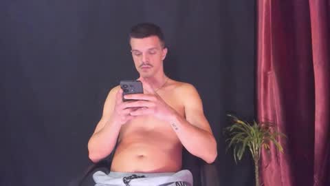 DonyBrown online show from February 22, 7:43 am