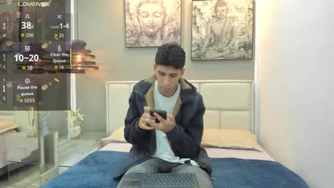 Kieran Derek online show from January 6, 3:21 am