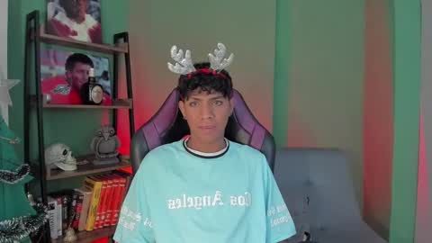 Snapshot of kimerico_04 chatting on December 31, 11:06 pm ISAAC online show from December 31, 11:06 pm