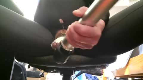 Kingaxel online show from May 4, 9:44 am