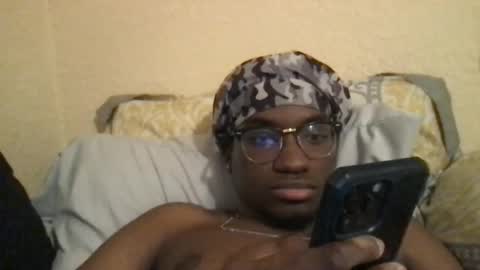 Snapshot of king_lj293 chatting on January 2, 12:03 pm king lj online show from January 2, 12:03 pm