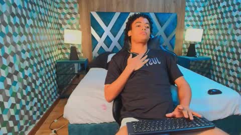 king_rodriguez online show from October 9, 10:14 pm