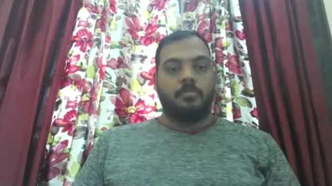 kingalpines1 online show from April 4, 1:46 am