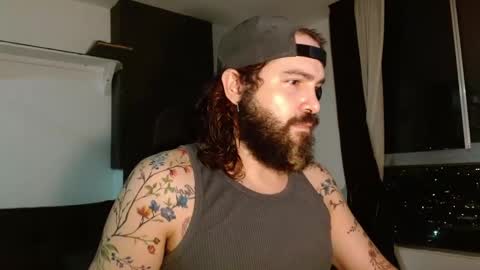 Snapshot of kingcat420 chatting on October 19, 4:06 am Jake online show from October 19, 4:06 am