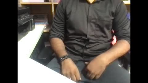 kingcobra_08 online show from April 16, 2:44 am