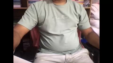 kingcobra_08 online show from April 2, 3:04 am