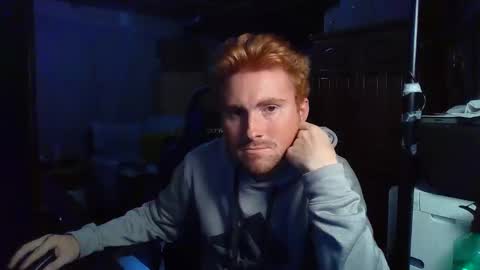 Snapshot of kingoffootfetish chatting on October 20, 4:05 am Master King Tommy online show from October 20, 4:05 am