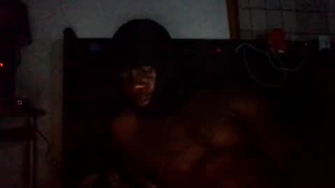 Snapshot of kingrocc chatting on October 17, 6:39 am king chocolate and im always looking for friends to come thru online show from October 17, 6:39 am