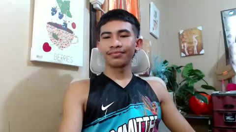 Snapshot of kingscock18 chatting on October 16, 7:38 am ALVIN online show from October 16, 7:38 am