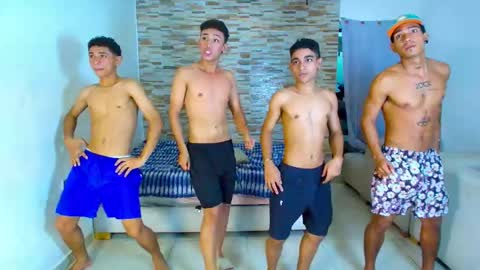 kinkyhousexxx online show from May 26, 12:50 am