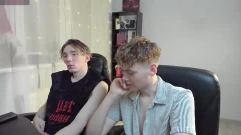 Kirill and Andrey online show from February 15, 1:22 am