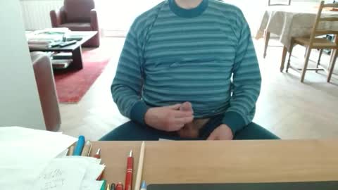 kisslog1 online show from April 19, 3:11 pm