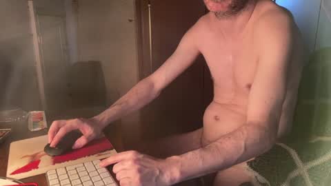 kissofbanned1983 online show from May 29, 9:08 am